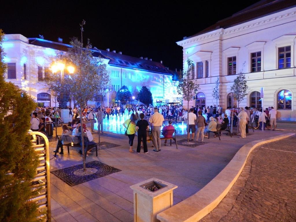 Mercure Szekesfehervar Magyar Kiraly Ngoại thất bức ảnh